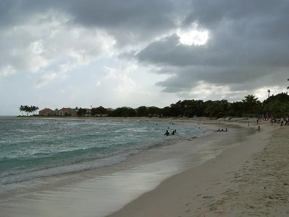 Plage des Raisins Clairs